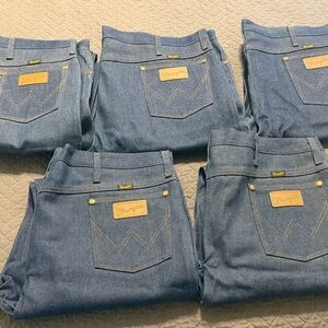 NWOT Wrangler jeans